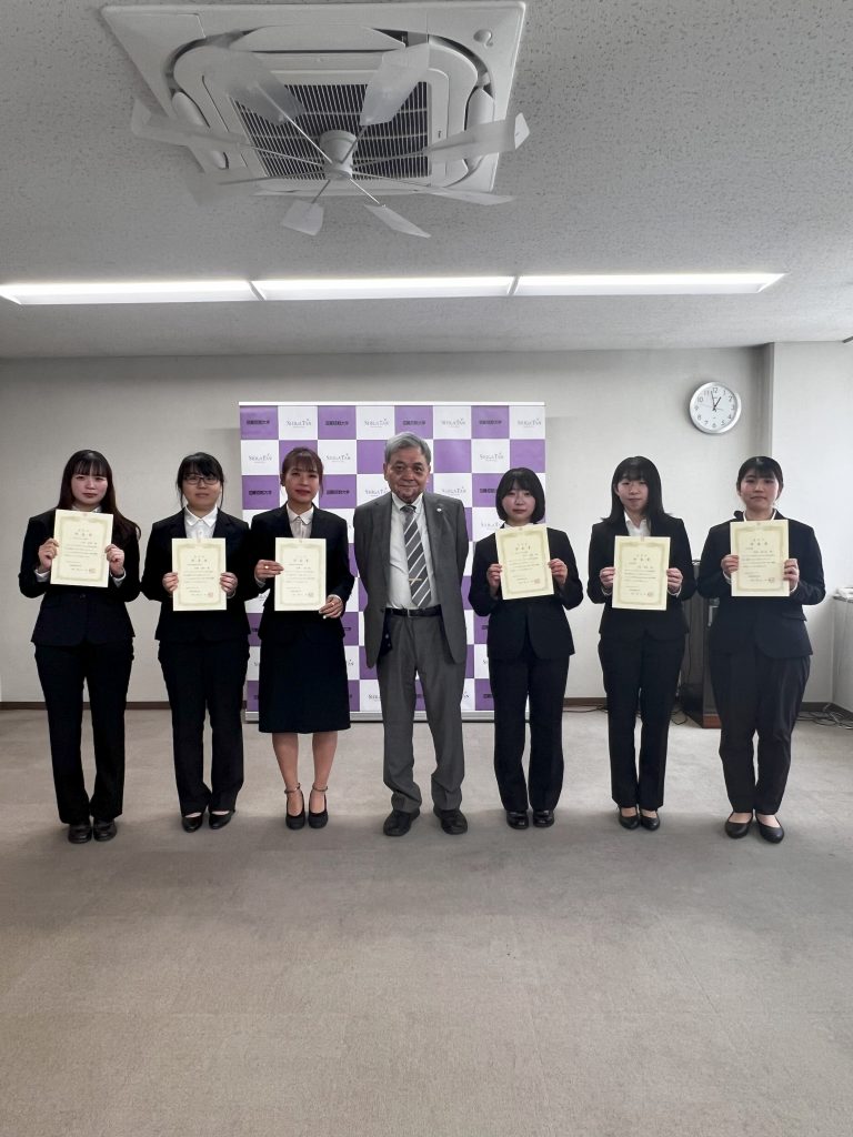令和５年度学長表彰授与式を行いました
